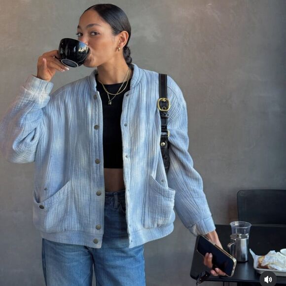 Universal Thread Women Medium Jacket Blue Tie-Dye Bomber Sky Clouds Artist Dream - Picture 1 of 15